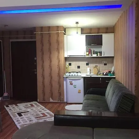 Close The Metrobus. Whole House Luxury Isztambul